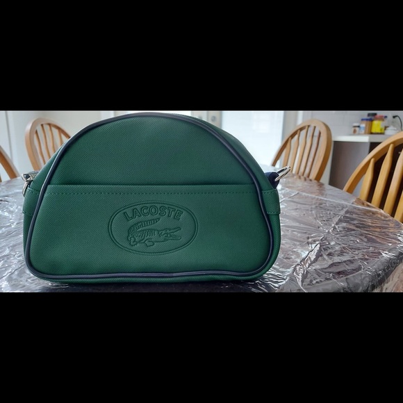 Chemis Lacoste Sling bag - Picture 2 of 4